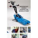 Montascale mobile a cingoli 