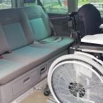  Transporter con pedana laterale