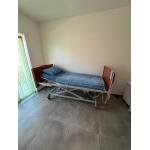 Letto con sponde elettrico 