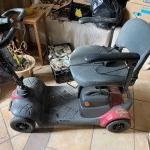 Scooter elettrico quattro ruote