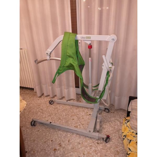 Sollevatore professionale per disabili 