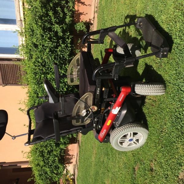  Carrozzina elettrica Ottobock B600