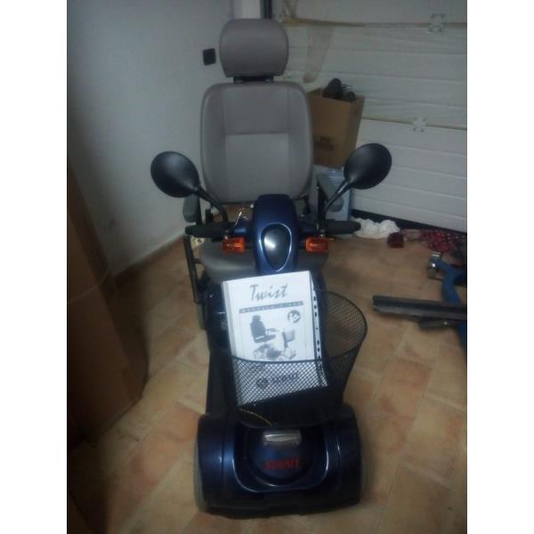 Scooter elettrico per esterno modello TWIST