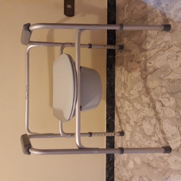 Sedia  wc multifunzione