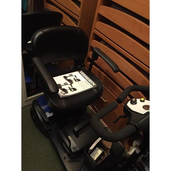 VENDO SCOOTER ELETTRICO PER ANZIANI E DISABILI