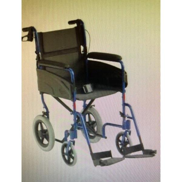 Carrozzina sedia a rotelle per disabili