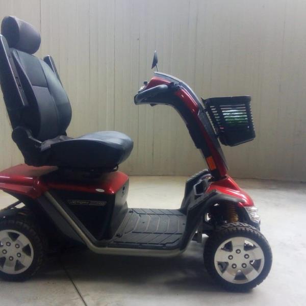 VENDESI SCOOTER ELETTRICO PER DISABILI