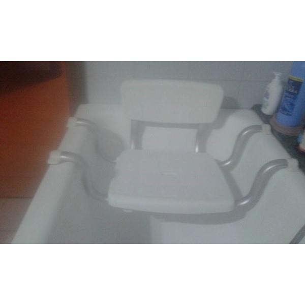 Sgabello per vasca da bagno