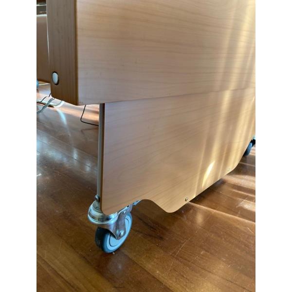 Letto da degenza elettrico