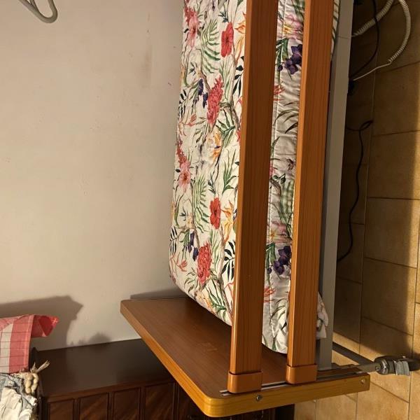 Letto elettrico con sponde