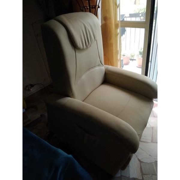 POLTRONA ECOPELLE ELETTRICA
