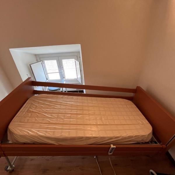 Wimed Bongo - Letto elettrico rete metallica struttura legno