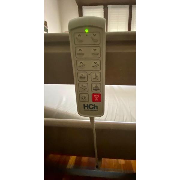 Letto elettrico motorizzato ospedaliero 