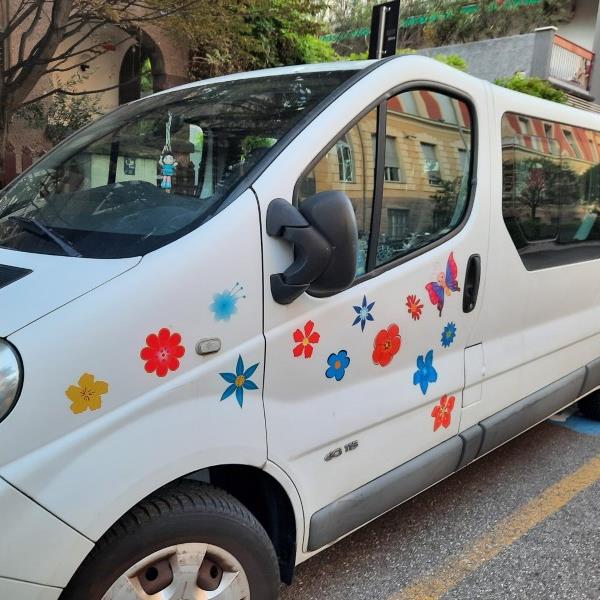 Nissan Primastar passo lungo con pedana elettrica Fiorella 