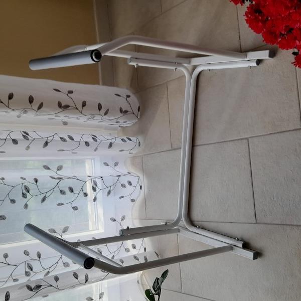 Ausilio per alzarsi dal WC o dal BIDE'