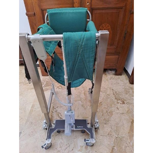 Sollevatore/deambulatore elettrico Sollievo Plus