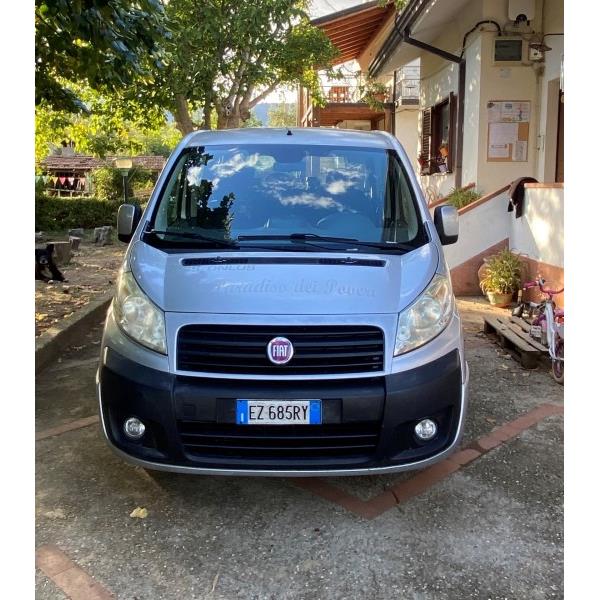Fiat Scudo 9 posti + pedana disabili - 71.000km - 2015