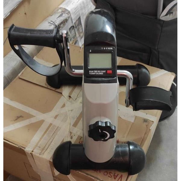 CYCLETTE PEDALIERA con schermo Lcd